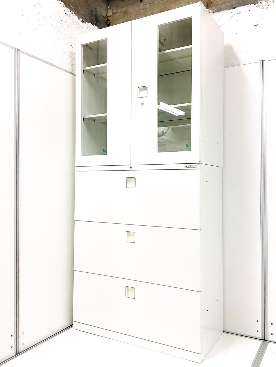 大人気／定番　◆オカムラ／Okamura　◆レクトラインスタンダードタイプ　※ネオホワイト ※横浜店撮影画※
                        レクトライン 
                                    中古
            