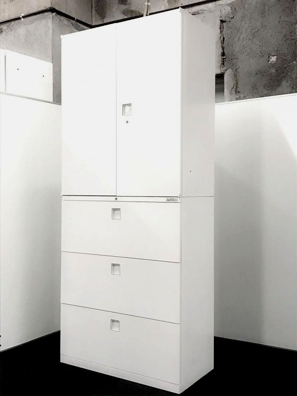 書庫セット【レクトライン】上両開き下3段ラテラル書庫
                        レクトライン 
                                    中古
            