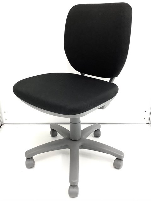 【中古】ヴィラージュ  8VC11A FVG1 オカムラ（okamura） 肘無ローバックチェア