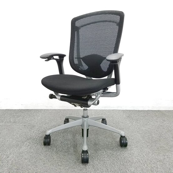 【中古】コンテッサ  CM32SB オカムラ（okamura） 肘付ハイバックチェア