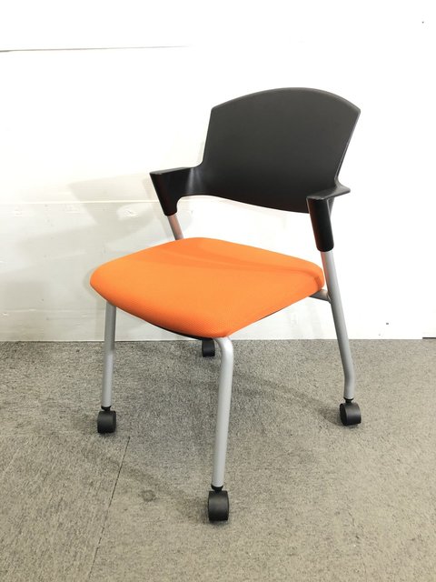 【中古】プロッティ（キャスター付）  CK-582C コクヨ（KOKUYO） ネスティングチェア