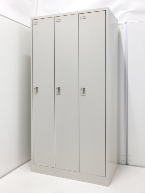 【中古】FZ   オカムラ（okamura） 3人用更衣ロッカー