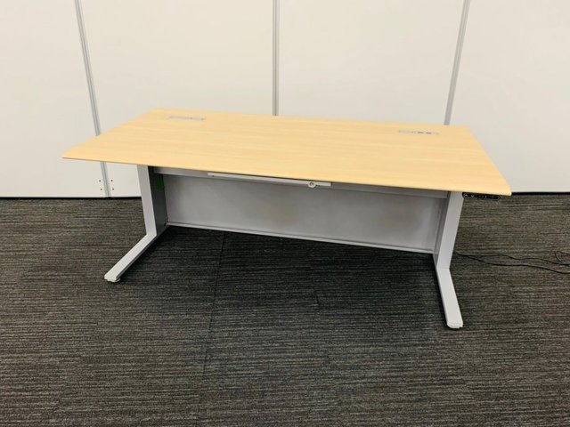 【中古】スイフト  3S142P MK37 オカムラ（okamura） 昇降デスク