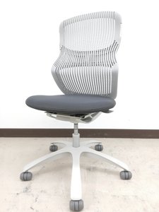 【柔らかい背もたれが体に自然になじむ！】
中古市場では希少なシリーズ！
Knoll(ノル)/ジェネレーション