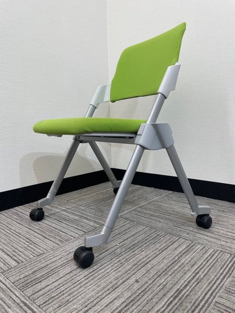 【中古】アンフィ   コクヨ（KOKUYO） ネスティングチェア