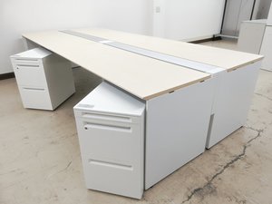 【幅3200mm】■お得なデスク+ワゴンセット■4名用デスク■組立簡単！搬入もラクラク■コクヨワークヴィスタ■ナチュラル×ホワイト
