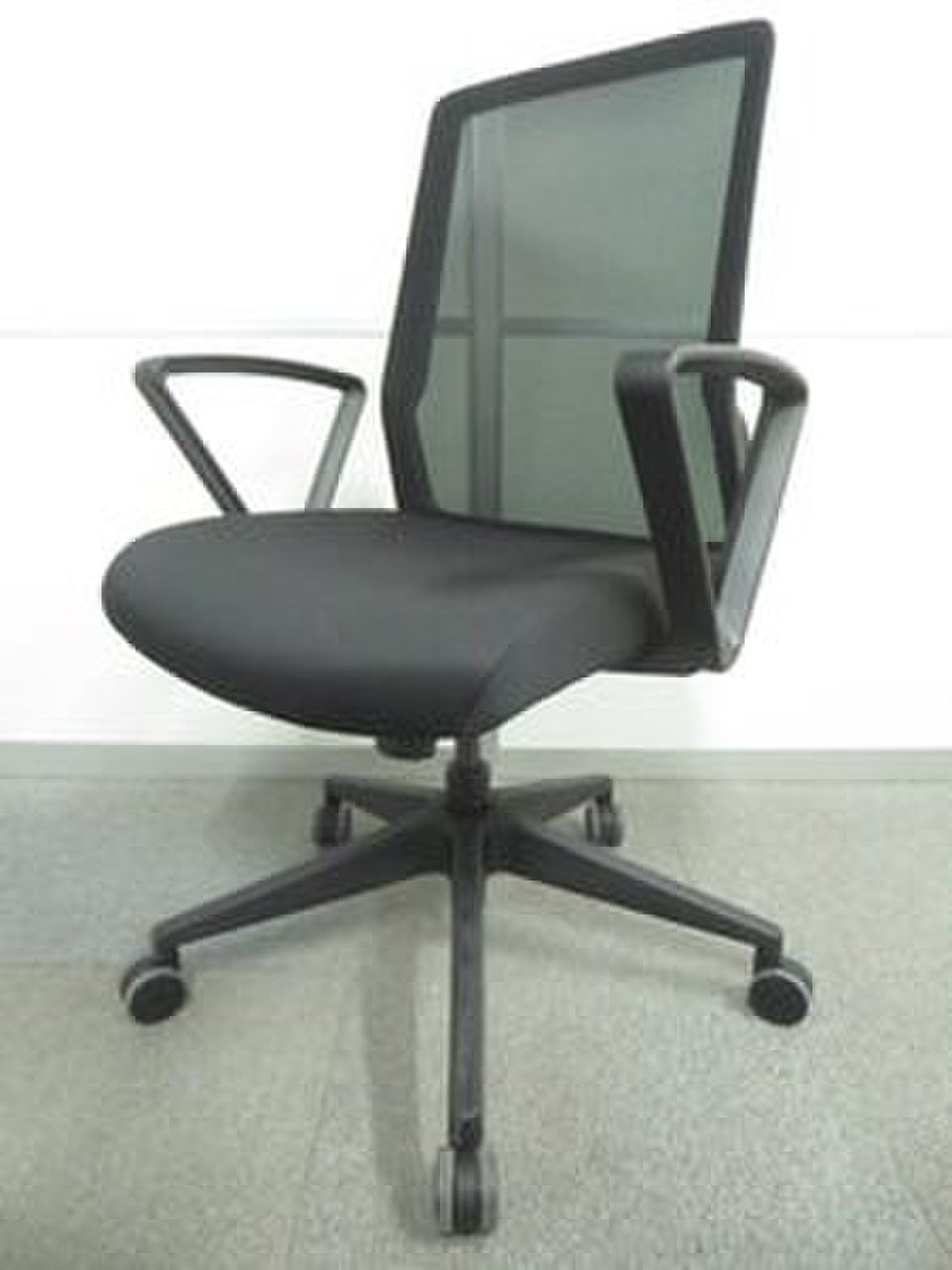 【新品商品！！】在庫処分セールのため特別価格！新品なのに安い！【J6】【6】
                        その他シリーズ
                                    新品
            