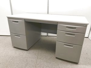 【ロット入荷】1400mm幅の上長席におすすめな定番デスクがロット入荷！！