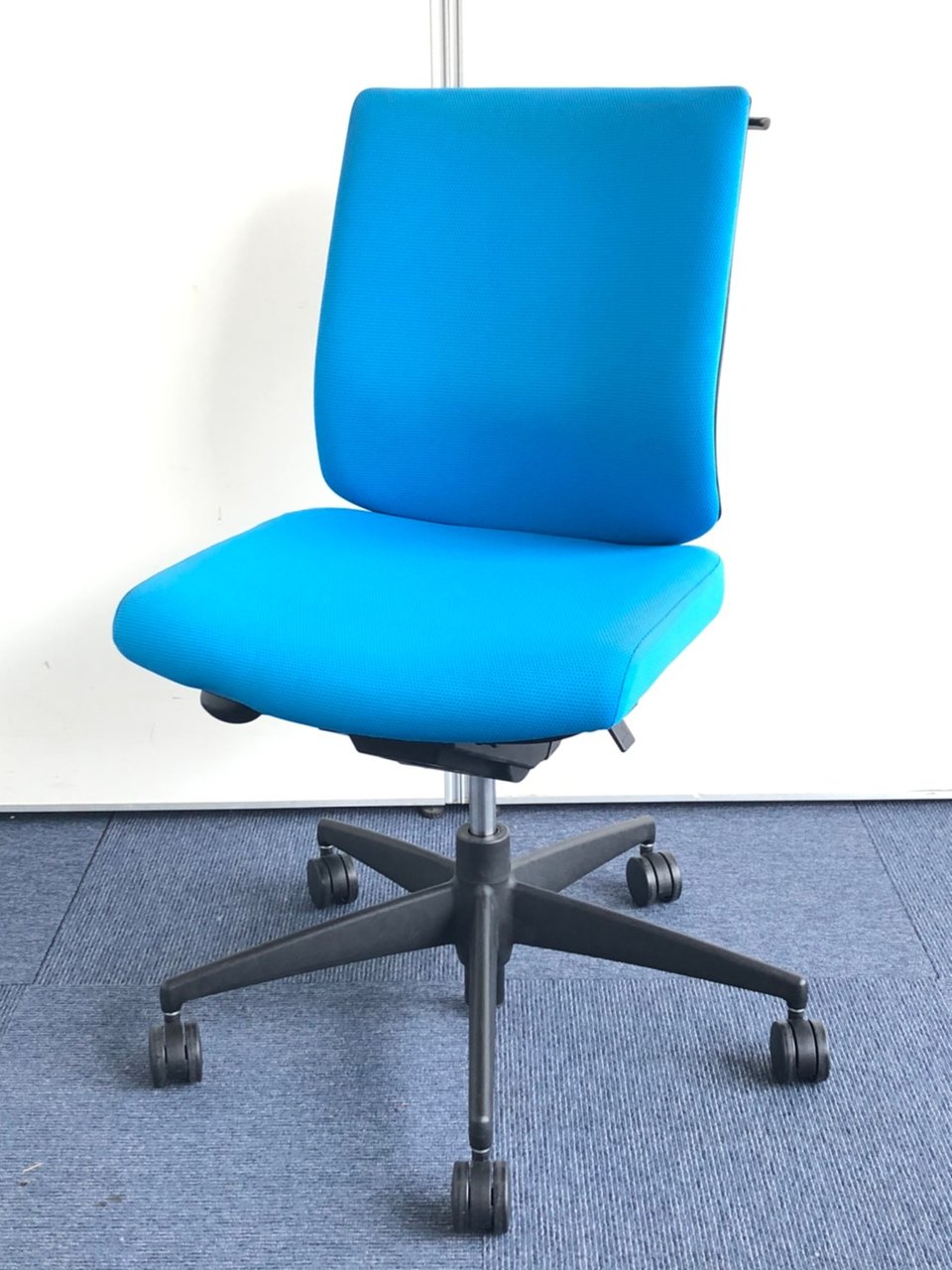 オーバースペック！！ローバックなのにハンガーが付いています！
                        ウィザード2 
                                    中古
            