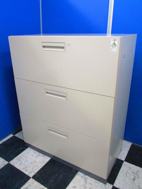 【中古】エディア   コクヨ（KOKUYO） ローキャビネット／ラテラル