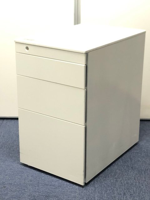 【中古】プロユニット   オカムラ（okamura） ワゴン4段