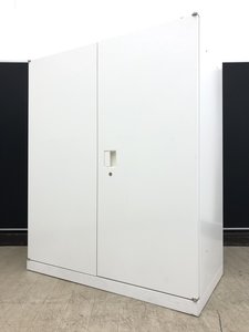 【残り1台】人気シリーズのホワイト書庫が残り1台となりました！！