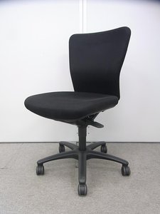 【法人1番人気！】オカムラ製のカロッツァチェア【ロングセラー商品】