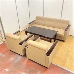 【1セット限定】カジュアルなソファーセット一式で入荷！！4名用