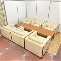 【限定1セット】高級感溢れる6名分応接セットがまさかの価格！！