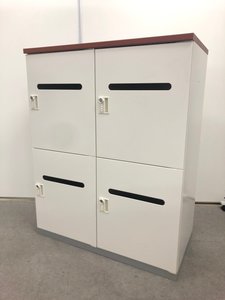 4人用パーソナルロッカー/ウチダ製/ブラウン天板/投函口あり