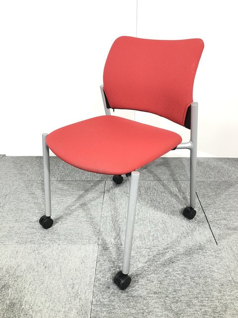 【中古】8147シリーズ   オカムラ（okamura） スタッキングチェア