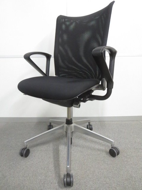 【中古】プラオα   イトーキ（ITOKI） 肘付ハイバックチェア