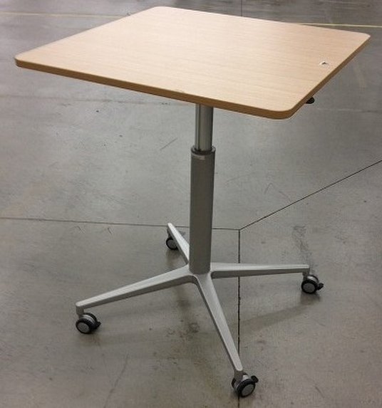 【中古】DEシリーズ (De Table)  イトーキ（ITOKI） ミーティングテーブル（会議机）