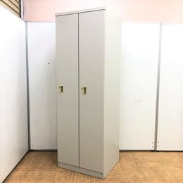 希少な2名用ロッカー入荷！使いやすいシリンダー錠！