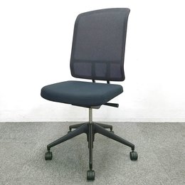 【4脚入荷】背もたれの高さ調節可能！中古　高級チェア　オフィスチェア　OAチェア　Vitra　AMチェア　ブラック　メッシュ　ハイバック