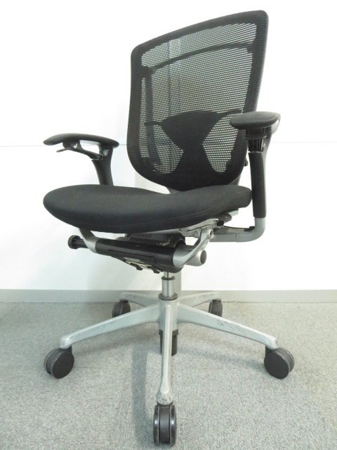 【中古】コンテッサ   オカムラ（okamura） 肘付ハイバックチェア