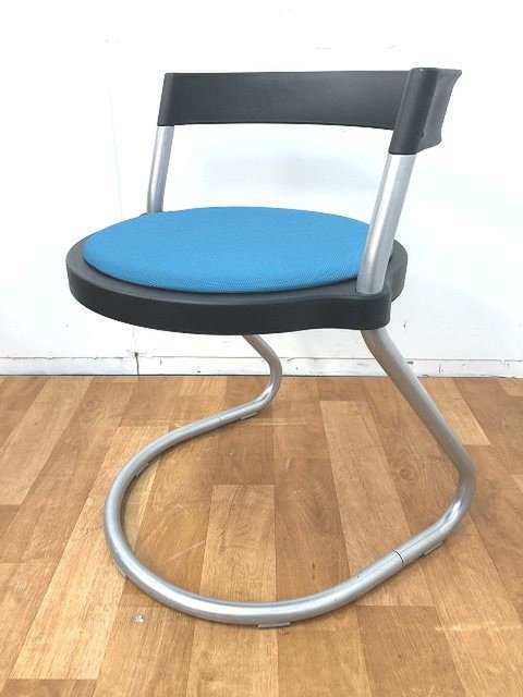 【中古】ピッキオ  KJM-220GB-T1A3 イトーキ（ITOKI） ミーティングチェア