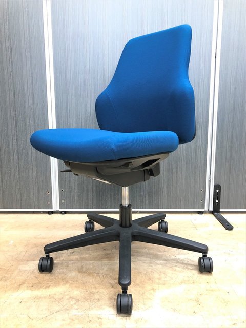 【中古】グーフォ  CR-G2700E6 コクヨ（KOKUYO） 肘無ローバックチェア