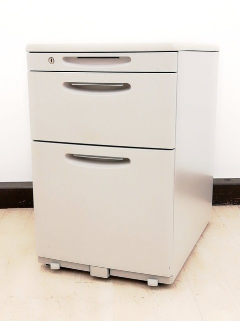 【中古】SD   オカムラ（okamura） ワゴン3段