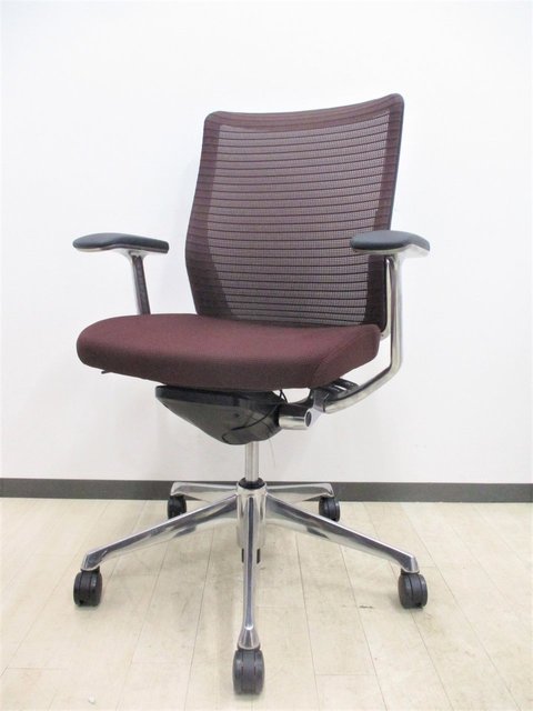 【中古】コーラルメッシュ   オカムラ（okamura） 肘付ローバックチェア