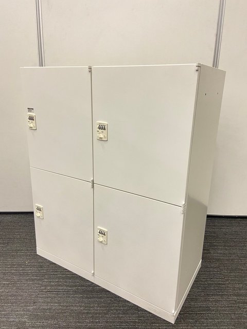 【中古】レクトライン   オカムラ（okamura） 4人用更衣ロッカー