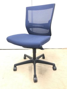 【60脚ロット入荷】オカムラ｜エスクード｜これからの時期に最適なメッシュ生地！【関西在庫数ナンバーワン・尼崎店】