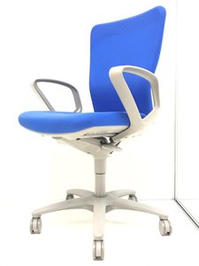 定番／人気／品質良好　◆Okamura／オカムラ　◆Carrozza／カロッツァ ※横浜店撮影画※