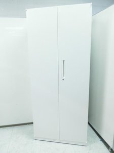 【定価約11万円！！両開き書庫の高さ2150ｍｍ！！大量収納が可能！！棚板4枚5段収納！！】■内田洋行■HS