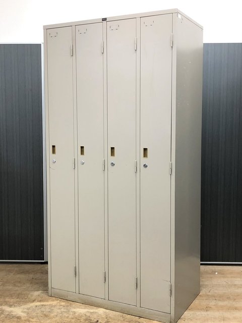 【中古】JLK JLK-422 ウチダ（UCHIDA) 4人用更衣ロッカー