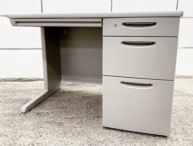 【中古】SD-Vデスクシステム   オカムラ（okamura） 片袖机