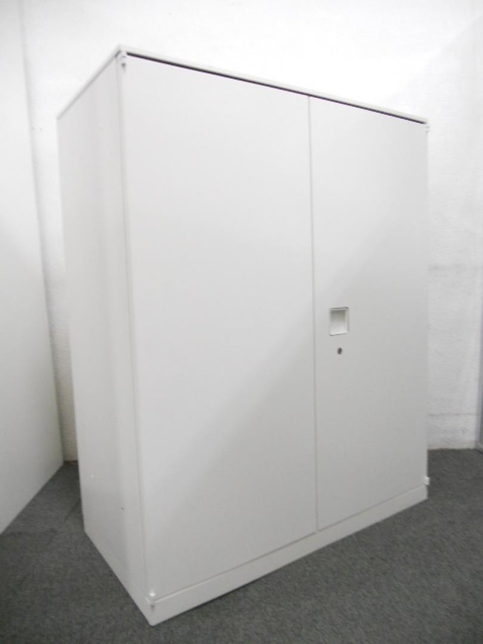 【単体書庫】【両開き】【レクトライン】【オカムラ】【残り1点】【レア】
                        レクトライン 
                                    中古
            