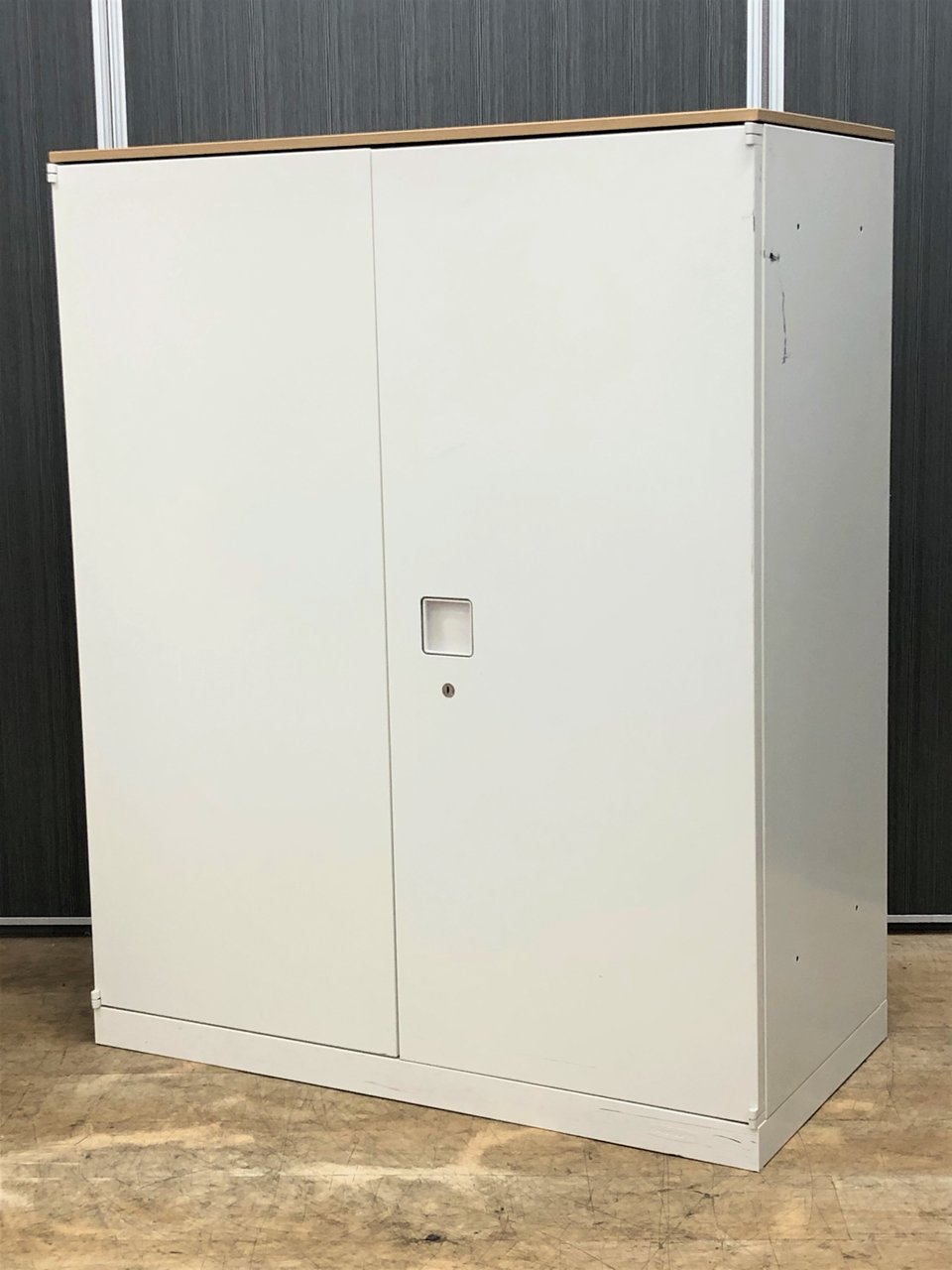 【2台入荷】オフィス収納の新しいクオリティ！カウンターとしてもオススメ【中古】【オフィス家具】【東京】【大阪】【愛知】【岐阜】【長野】【滋賀】
                        レクトライン 
                                    中古
            