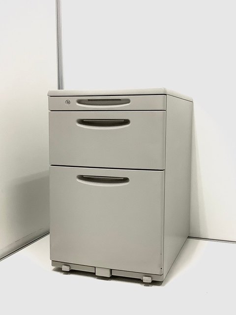 【中古】SD   オカムラ（okamura） ワゴン3段