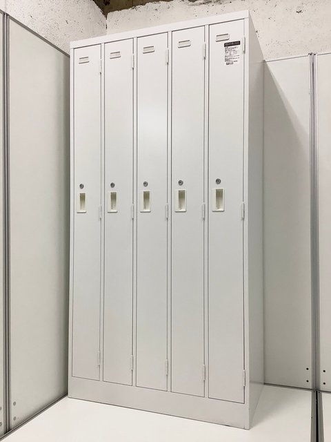 【中古】LK   コクヨ（KOKUYO） 5人用更衣ロッカー