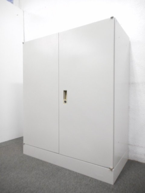 【中古】42   オカムラ（okamura） ローキャビネット／両開き