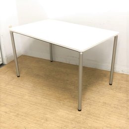 4本脚　シンプルテーブル　イトーキ　DC