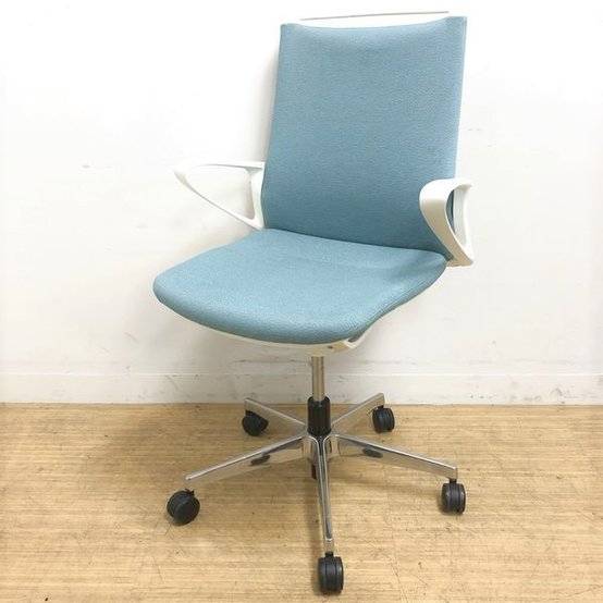 【中古】モード（アルミ脚）  CA25BW FWN4 オカムラ（okamura） 肘付ミドルバックチェア