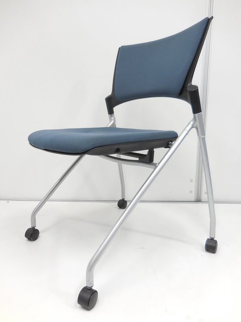 【中古】マノス   イトーキ（ITOKI） ネスティングチェア