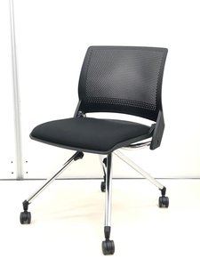 見た目もよし！状態もよし！ショッピングカートのように重ねることができます！