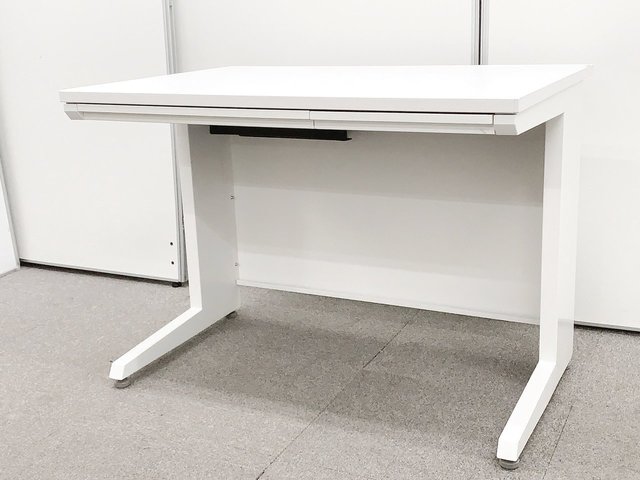 【中古】アドバンス   オカムラ（okamura） 平机