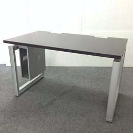 【神戸店目玉商品！】イトーキ製のインフューズデスクが大量入荷です！　W1200　木目　ナチュラル　平机
