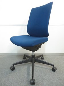 【明るめブルー色】コクヨ製　ウィザード2　プルシアンブルー色　ランバーサポート付きで疲れにくい！