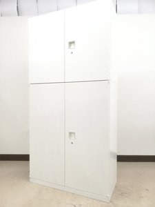 【限定1台！】高さがH2000の書庫！
通常より若干小さいです！