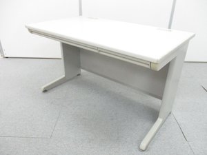 【レア商品】1100mm幅のレアサイズ平机が2台のみ入荷！